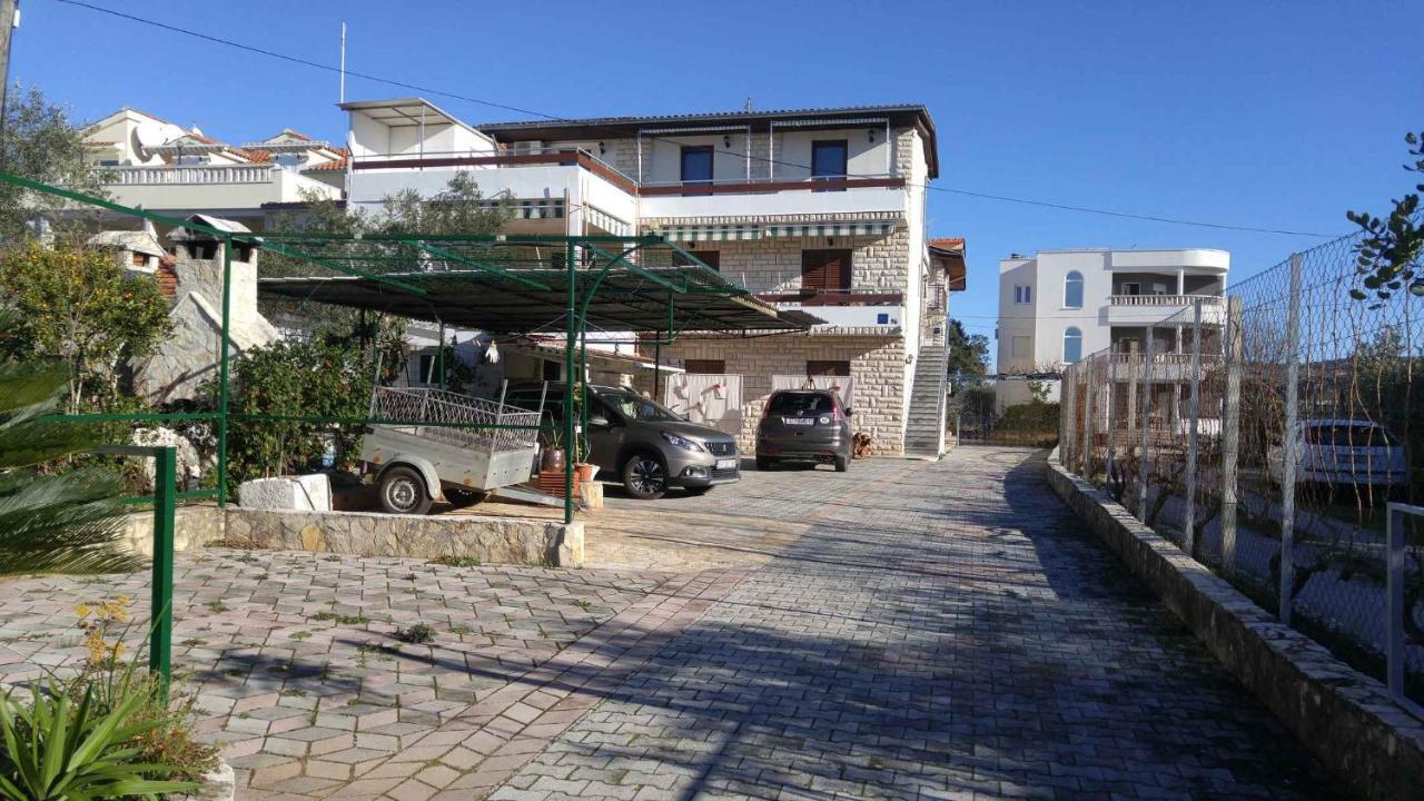 Vera Apartment 1 Rogoznica  Quarto foto