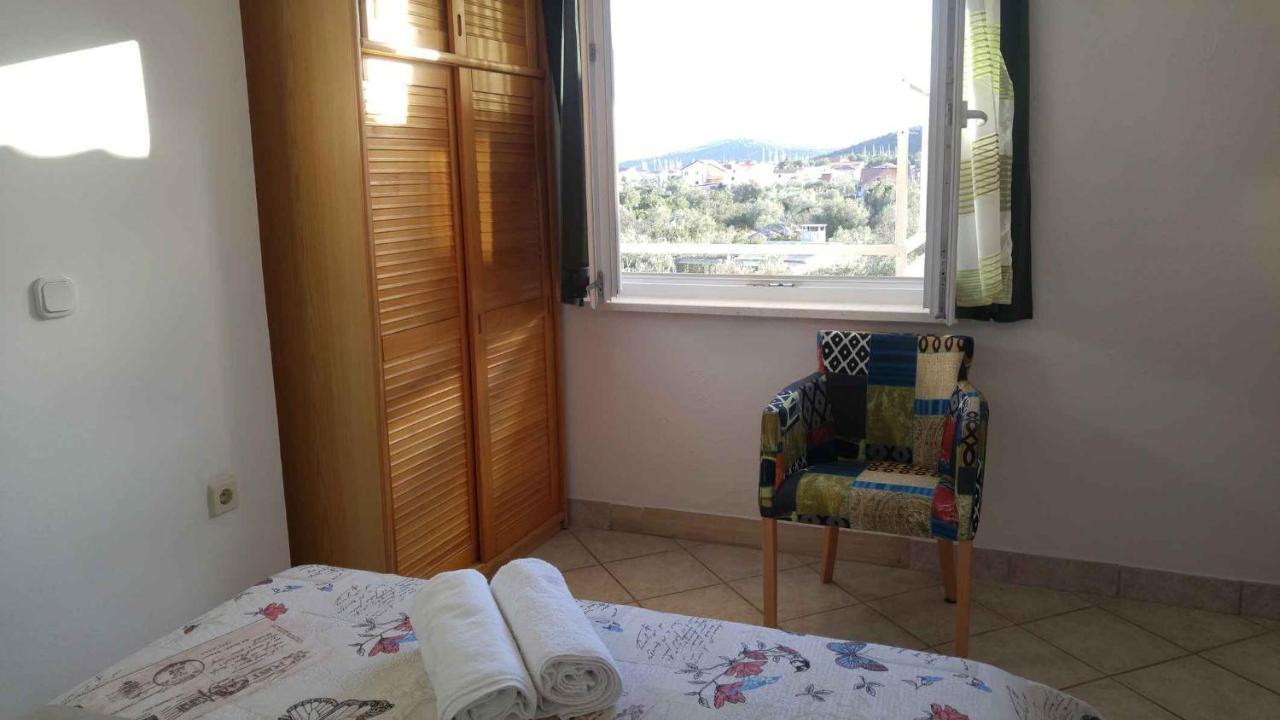 Vera Apartment 1 Rogoznica  Quarto foto