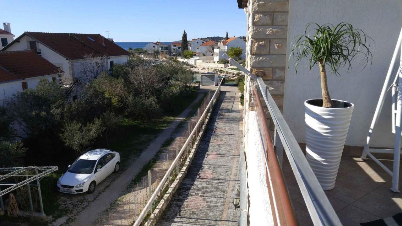 Vera Apartment 1 Rogoznica  Quarto foto