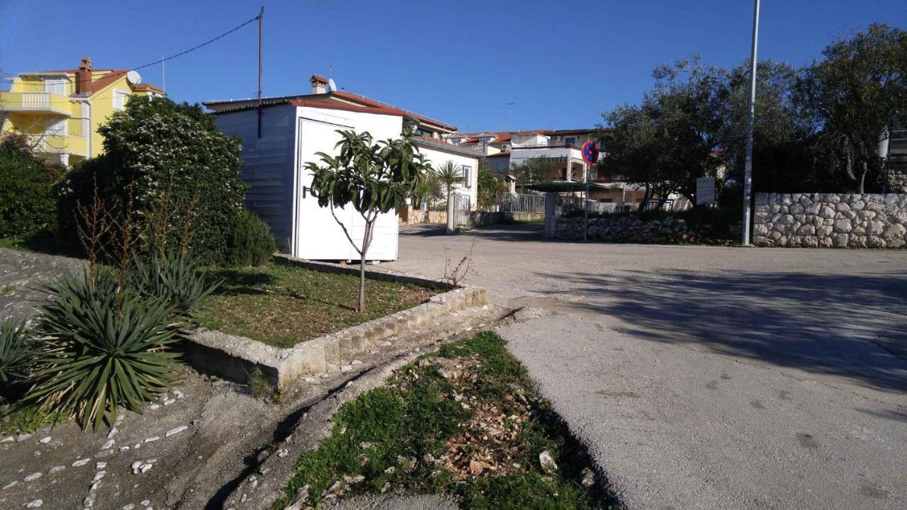 Vera Apartment 1 Rogoznica  Quarto foto